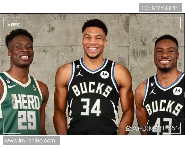 里弗斯盛赞字母哥的历史地位每次出场都仿佛在创造新纪录